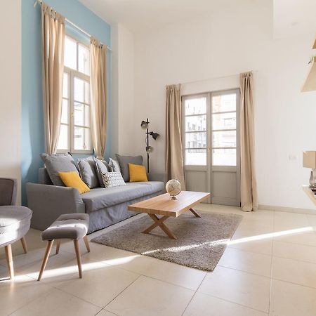 Sweethome26 Luxury Apt Sea View 50 Meters From The Beach Free Parking Tel Aviv Eksteriør billede
